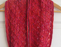 Milanese Loop handknit scarf free knitting pattern; Malabrigo Silky Merino Yarn color 158 amoroso