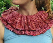 Knitted collar, kerchief; Malabrigo Silky Merino Yarn, color 850 archangel