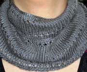 Dew Drop Cowl free knitting pattern