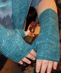 "Matching Mitts for the Meret" free knitting mittens pattern