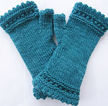 Fingerless mittens knitting pattern