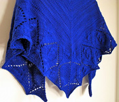 Lace shawl wrap with eyelets; Malabrigo Worsted Yarn, color azul bolita #80