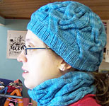 handknit neck warmer and hat; Malabrigo Merino Worsted Yarn color bobby blue