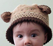 child's hat with ears; Malbrigo Worsted Merino Yarn, color coco #624