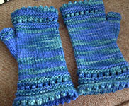 Malabrigo Worsted Merino Yarn, color emerald blue #137, mittens