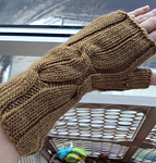fingerless mittens, gloves; Malabrigo Worsted Yarn, color 511 praline