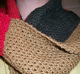 mala cowl neck scarf free knitting pattern; Malabrigo Worsted Yarn, color 511 praline