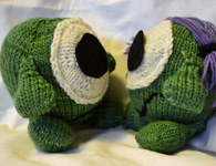 Malabrigo merino Worsted Yarn, color 117 verde adriana, stuffed toy animal