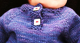 Malabrgo Merino Worsted yarn, color violetas 68, baby sweater