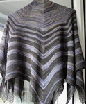 Striped shawl pattern Plume by Lisa Mutch