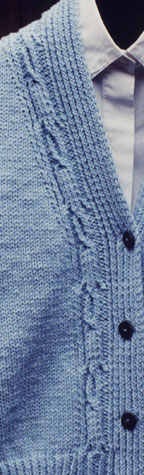 Mari Sweaters Cabled V-Neck Vest detail